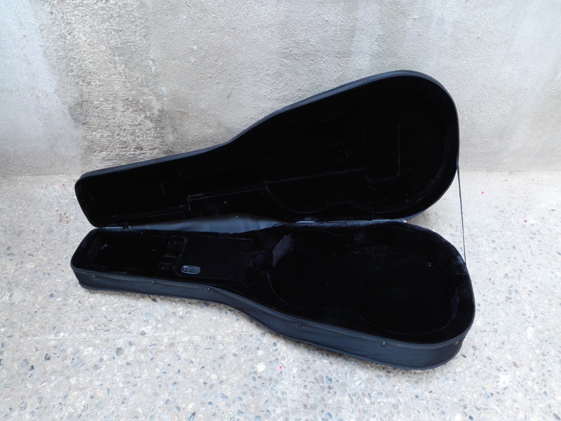 funda instrumento musica guitarra loneta terciopelo 110x44x16 (19eu.) 1u